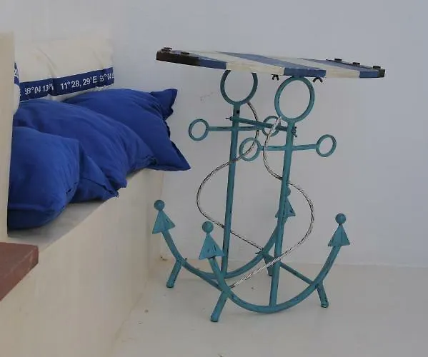 Dandy - Fisherman's Hut - By The Sea