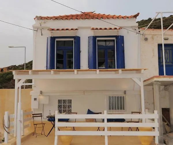 Сasa de vacaciones Dandy - Fisherman's Hut - By The Sea Velanidia